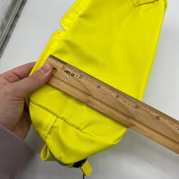 IHKWIP Set of 2 Packable Cosmetic Cases Pouches Yellow & Indigo - Picture 13 of 14